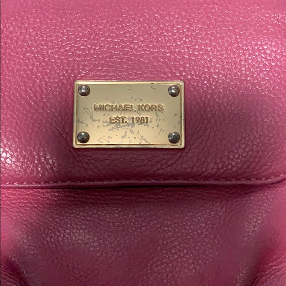Michael kors crossbody purse - Picture 2 of 5